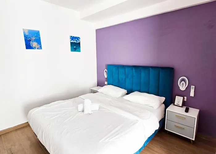 Azure Hotel Dhermi